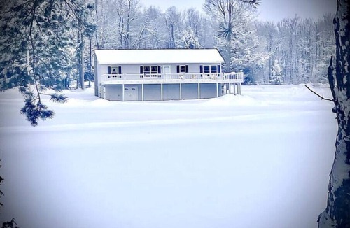 Coudersport House | Trail Side Inn- Near Cherry Springs & On the Trail