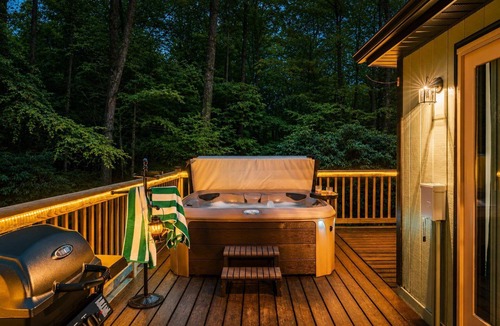 Coudersport Cabin | Trailhead Chalet | Hot Tub Arcade ATV Trails
