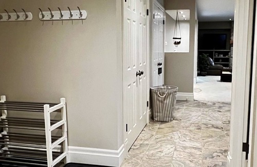 Guelph/Eramosa Apartment | Tranquil Farmhouse Private Apartment