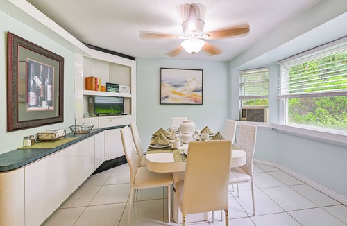 Hauppauge House | Tranquil & Pet-Friendly Estate on Long Island!