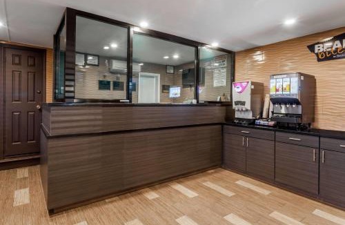 South Hackensack Hotel | Travelodge by Wyndham South Hackensack