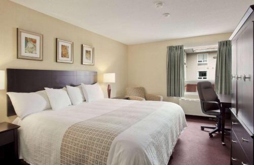 Sudbury Hotel | Travelodge Hotel by Wyndham Sudbury