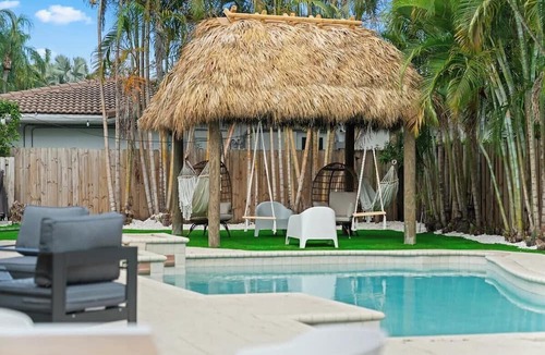 North Miami Beach House | Tropical hideaway | private pool | tiki | beach
