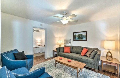 Charlotte Harbor House | Tropical Port Charlotte Cottage - Walk to Bay!