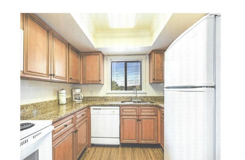 South Island Resort | Tropical Sands Resort, 2 bdrm 2 bath, Sleeps 6. 1 block from Beach, Google it.