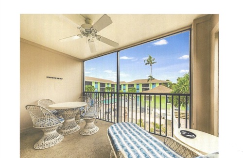 South Island Resort | Tropical Sands Resort, 2 bdrm 2 bath, Sleeps 6. 1 block from Beach, Google it.