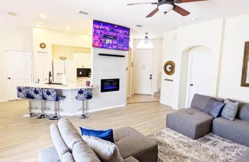 Tuscan Hills House | Turtley Awesome - Heated Spa - Themed Bedrooms - BBQ Grill