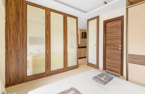 Kurla Apartment | Tuscany Stylish 1 BHK in Prime Gated BKC Spot
