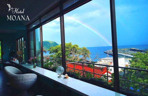 Oshima Hotel | Twin queen size bed with private bathroom/Oshima-cho Tokyo
