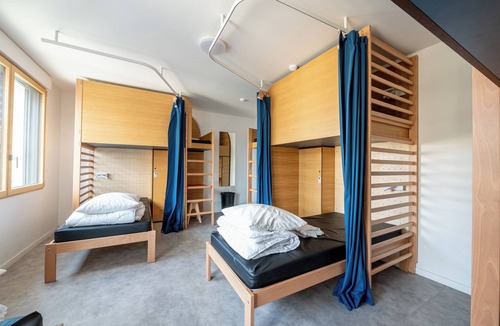 Quartier du Pont-de-Flandre Hostel | UCPA Sport Station Hostel Paris