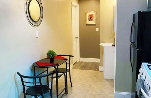 Spruce Hill Apartment | UInn-At UPenn; 2A;2-bedroom, 1-bathroom layout with full kitchen , dining room.