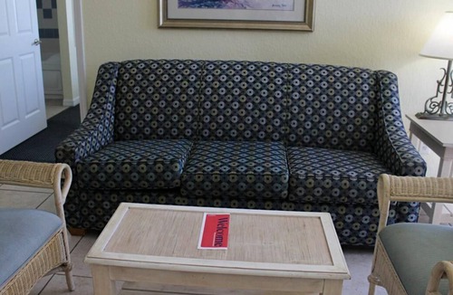 Bostroms Resort | Ultimate Beach Getaway! 2 Great Units w/Kitchen, Beach, Shop at Volusia Mall