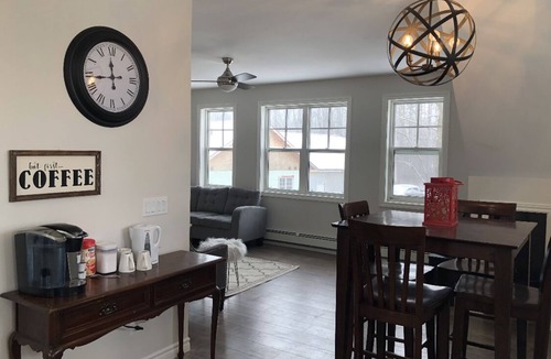 Feversham Apartment | Ultimate Getaways or Hikers' Retreat