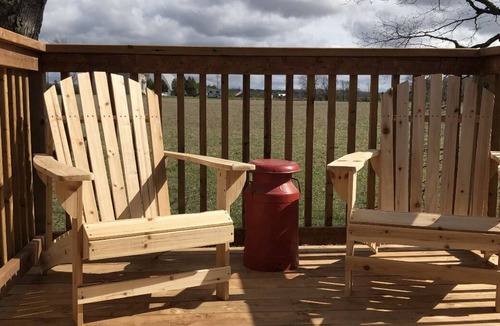 Feversham Apartment | Ultimate Getaways or Hikers' Retreat