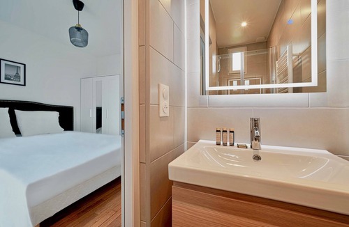 Vitry-sur-Seine Apartment | Un Duplex Familial Lumineux et Harmonieux