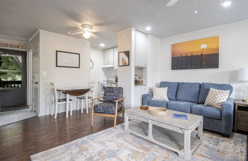 Diamondhead Condo | unFOREgettable 19th hole condo - steps from the Country Club & Golf - Pets OK!