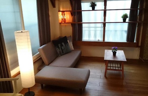 Honmachi Apartment | Unique & Cozy Flat by Station 5 min to Shinjuku!