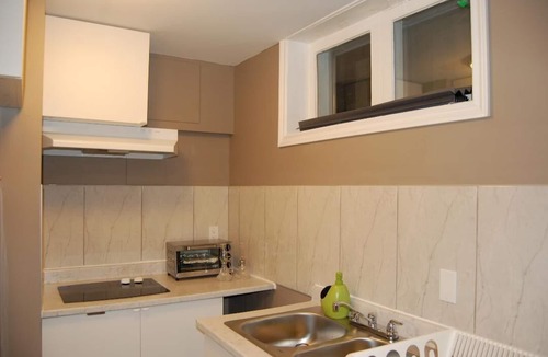 Malton Apartment | Unit B - Cozy Cozy Basement