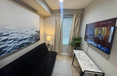 University City Apartment | University 1 bedroom, kitchen , living room,#3.