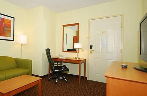 Shippensburg Hotel | University Hotel & Suites Shippensburg, Trademark by Wyndham