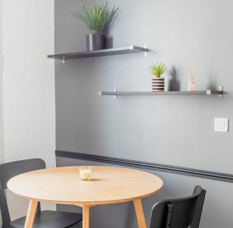 Parc-de-Montsouris Apartment | unwind in timeless comfort