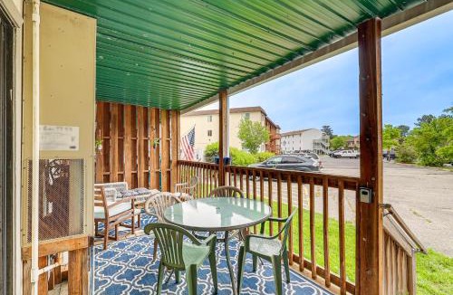 Caine Woods House | Unwind Poolside, Walk to Sand! Ocean City Condo