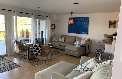 Montauk Condo | Updated Modern Waterfront condo with private beach, pool, tennis, pier & more.