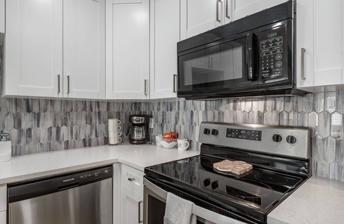 Apollo Beach Condo | Updated Waterfront Condo in Apollo Beach 1572