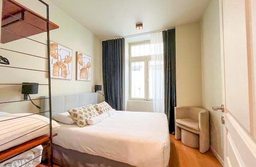 Quartier de la Monnaie Apartment | Urban Flat 138 - Beautiful Duplex in Saint Germain