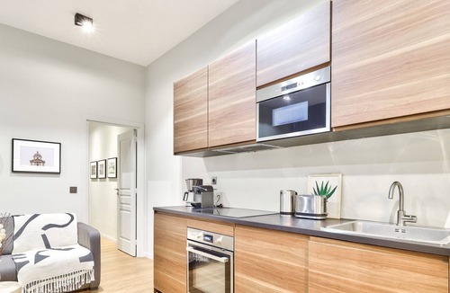 Quartier de la Monnaie Apartment | Urban Flat 140 - Beautiful Flat near Saint-Germain des Pres