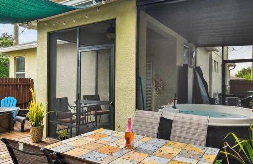 Carver City - Lincoln Gardens House | 167 m² House ∙ 4 bedrooms ∙ 10 guests