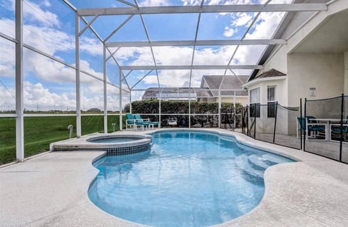 Westbury House | vacation home with heated pool and spa near Disney golf theme parks