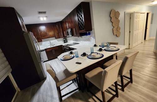 San Carlos Park House | Vacation is where memories are made at your own Tropical Oasis.