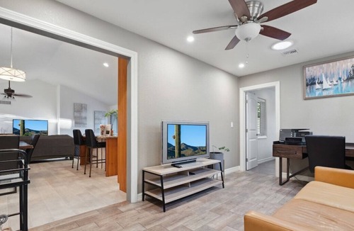 Deer Valley House | #ValleyoftheSun 2 KING BED 4 BR w/ private yard