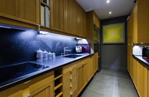 Odeon Apartment | Veeve - Latin Quarter Retreat