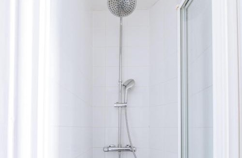 Saint-Gervais Apartment | Very Central Studio Apartment for 2 in Paris