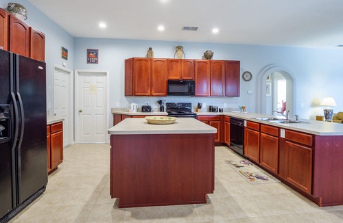 Legacy Park House | Viburnum Villa, 5 bed luxury poolhome on Legacy Park, 15 minutes from Disney