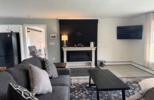 Cooperstown House | Views of Otsego Lake ~ Close to Cooperstown