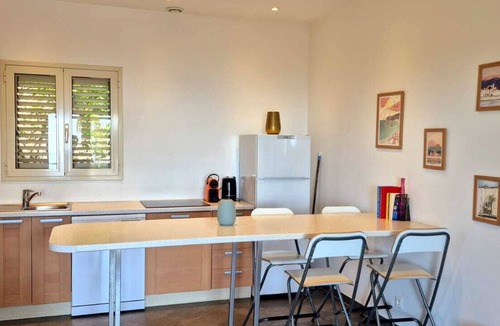 Solenzara Villa | Villa 62m² AU Coeur DES Vignes Face MER Piscine Partagee Chauffee