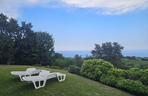Solenzara Villa | Villa 62m² AU Coeur DES Vignes Face MER Piscine Partagee Chauffee