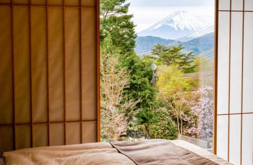 Hakone Villa | Villa Cielo Hakone Luxury - Mt Fuji View Private Onsen & Sauna シエロ箱根仙石原