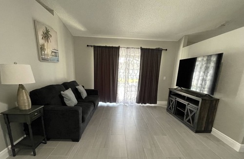Crescent Lakes House | Villa home near main theme parks and shopping centers