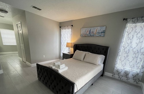 Crescent Lakes House | Villa home near main theme parks and shopping centers