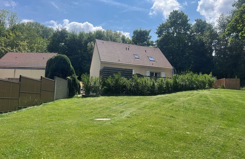 La Celle-sur-Morin House | Villa Marine