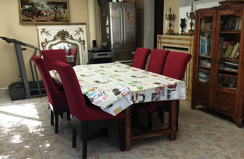 Tremblay-en-France House | Villa Natacha