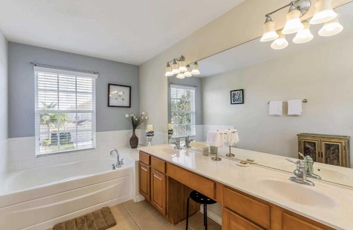 Windsor Hills Villa | Villa Sandringham