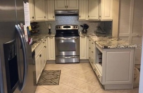 Palmer Ranch Condo | Village Des Pins 2/2 Condo close to Siesta Key Beach!