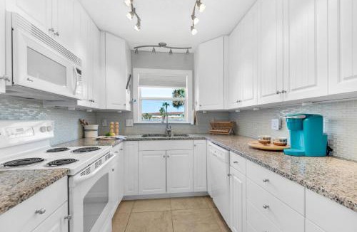Pensacola Beach House | Villas on the Gulf unit H5