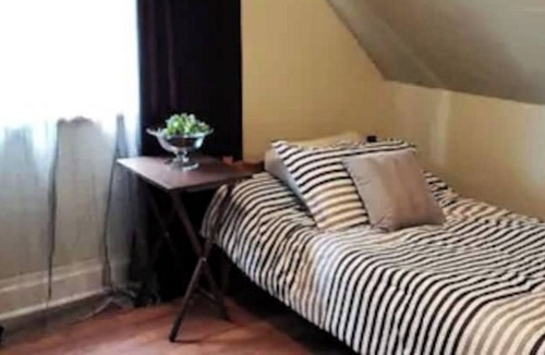 Port Credit House | Vintage House