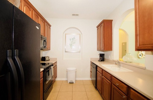 Florida Central Atlantic Coast Apartment | Vista Cay at Epic Universe : Standard 2 bedroom condo
